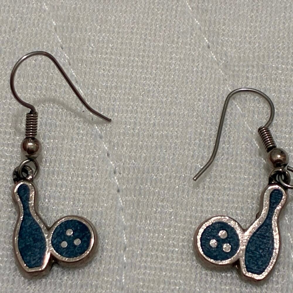 Bowling Pin Ball Dangle Earrings Blue Enamel Silver Tone Novelty Sports Jewelry